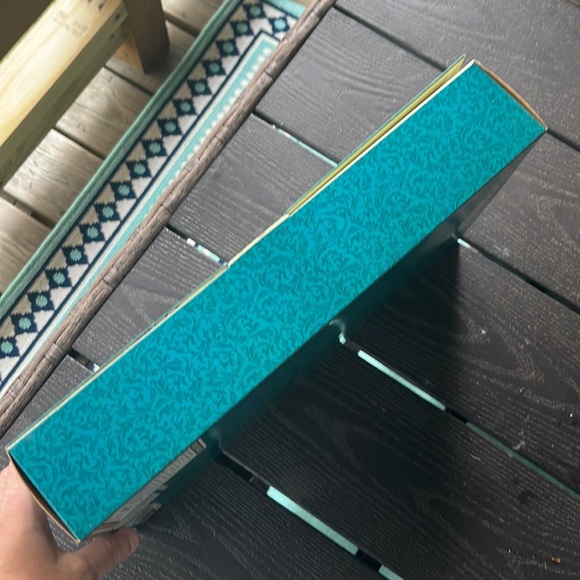 ✨Vintage Victorian Elegance Barbie Doll ~ 1994 ✨ - Picture 11 of 13